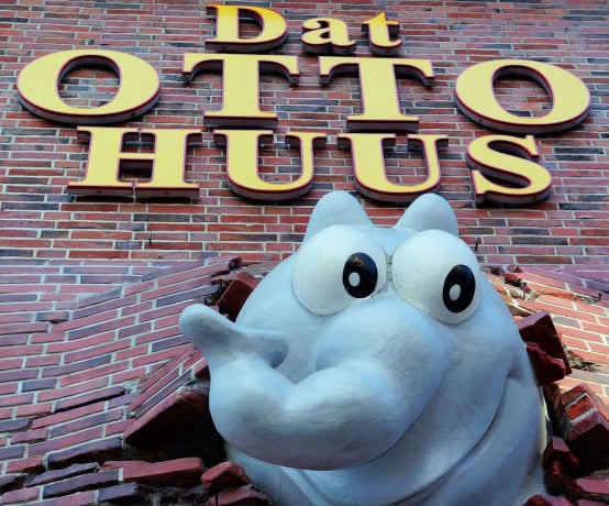 Otto Huus in Emden ist ein Top Reiseziel in Ostfriesland.